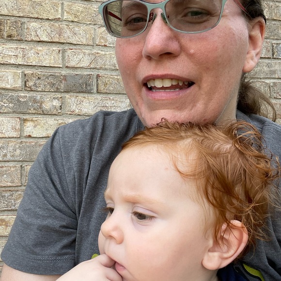 Meet your Posher, Mandy - Picture 2 of 15